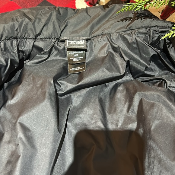 The north face women’s black HyVent, long sleeve, hooded Full - Zip jacket S/P - Picture 11 of 12